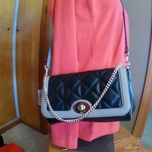 Coach NWT Quilted crossbody purse